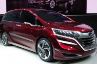 Honda Odyssey 2017: Xe mới, giá không đổi 1,99 tỷ đồng 