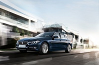 Lô xe BMW nhập khẩu đã có giá 