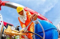 Tiêu thụ điện lập đỉnh mới 38.147 MW, huy động nhiều tổ máy chạy dầu để đảm bảo cấp điện 