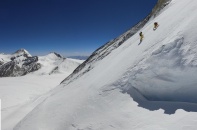 Vacheron Constantin vinh danh hành trình chinh phục Everest của nhà thám hiểm Cory Richards