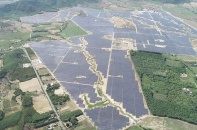 Điện mặt trời vẫn chưa chốt được giá mới