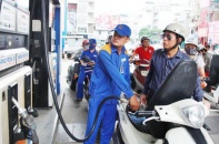 Bộ Công thương đề xuất giảm thuế bảo vệ môi trường với xăng dầu 
