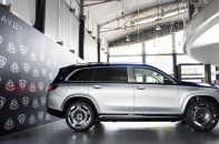 Hình ảnh Maybach GLS 600 Edition 100 nhập khẩu chính hãng duy nhất ở Việt Nam 