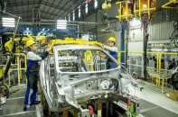 Bỏ các quy định về tính tỷ lệ nội địa hóa ô tô từ tháng 10/2022