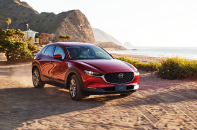 Mazda tặng khách 100% phí trước bạ trong tháng 10