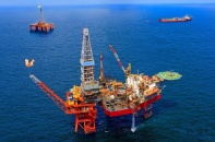 Giá dầu xuất bán giảm 15%, nhưng Petrovietnam vẫn lãi trước thuế 13.600 tỷ đồng