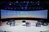 Tung 3 mẫu xe thuần điện, BYD đặt kế hoạch có 100 showroom trong 3 năm 