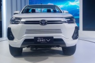 Thêm ông lớn Toyota giảm kế hoạch sản xuất ô tô điện 