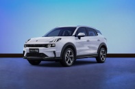 Thêm Lynk & Co 06 Core Plus khuấy phân khúc SUV đô thị 