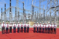 Gắn biển công trình Trạm biến áp 500 kV Vĩnh Yên và đường dây đấu nối 
