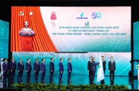 Kỷ niệm 50 năm thành lập, Petrovietnam đón nhận Huân chương Lao động hạng Nhất 
