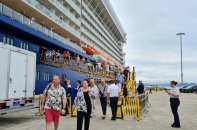 Gần 3.400 du khách châu Âu, Mỹ đến Quảng Ninh bằng siêu du thuyền 5 sao