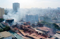Giữa “màn sương” thông tin, Rạng Đông bất ngờ lên kế hoạch chi lớn 42 tỷ đồng mua trụ sở làm việc Giữa “màn sương” thông tin, Rạng Đông bất ngờ lên kế hoạch chi lớn 42 tỷ đồng mua trụ sở làm việc