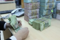 Thanh khoản liên ngân hàng dồi dào, lãi suất qua đêm rơi sâu