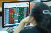 Thị trường chứng khoán: Nhà đầu tư "than trời" vì nghẽn lệnh