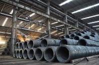 Cổ phiếu hai ông lớn ngành thép đều giảm, VN-Index tụt dốc