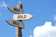 Vượt mốc 1.260 điểm, VN-Index tiếp tục giằng co hay bứt phá?