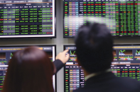 Dòng tiền lớn chảy vào sàn chứng khoán sau kỳ nghỉ lễ, VN-Index tăng liên tiếp 5 phiên