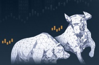 Khối ngoại “tất bật” mua bán tuần cơ cấu danh mục, VN-Index vượt ngưỡng tâm lý 1.350 điểm