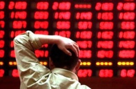 Sắc đỏ phủ rộng, loạt cổ phiếu đầu cơ “trắng bên mua” 