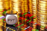 Thị trường chứng khoán ở thế giằng co, thanh khoản tăng mạnh trở lại