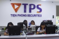 Chứng khoán Tiên Phong tiếp tục bán lỗ trái phiếu, hụt dòng tiền vì các khoản phải thu