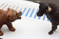 VN-Index quay đầu giảm, khối ngoại ròng rã bán cổ phiếu Hòa Phát