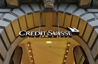 Lo ngại khả năng Credit Suisse vỡ nợ, dòng tiền trú ẩn an toàn đổ vào vàng