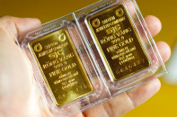 Vàng quốc tế bất ngờ "quay xe", giá vàng SJC giảm 100.000 đồng/lượng 