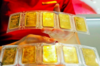 Giá mua vàng miếng SJC “thủng” mốc 84 triệu đồng/lượng, thấp nhất từ ngày 7/5