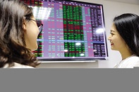 Khối ngoại mua ròng phiên thứ 4, VN-Index tiến gần mốc 1.350 điểm 