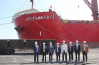 Xuất bến hơn 25.000 tấn than cho tàu vào xông cảng đầu năm mới Tân Sửu