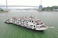 Quảng Ninh cách ly 182 người trên du thuyền Ambassador