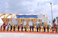 Thủ tướng cắt băng khánh thành đường Cao tốc Vân Đồn - Móng Cái