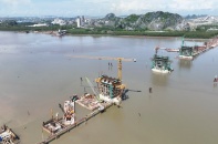 Cầu Bến Rừng nối Hải Phòng với Quảng Ninh đã đi được hơn 50% chặng đường