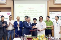 Bệnh viện Việt Đức bắt tay với MoMo đẩy mạnh thanh toán trực tuyến 