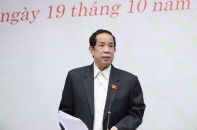 "Giai đoạn này, nếu có tiền mà tăng lương cũng chưa phù hợp”