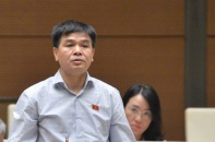 Dùng quyền tranh luận, đại biểu cảnh báo rủi ro nếu tăng trần nợ công