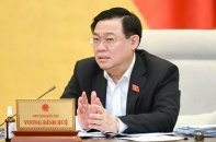 Chủ tịch Quốc hội: Thị trường chứng khoán quá bất thường