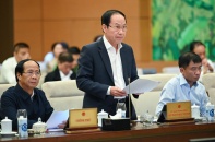 Lương không tăng, học phí tăng khiến cử tri lo lắng