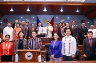 Thông qua nghị quyết nâng tầm hợp tác Philippines - Việt Nam