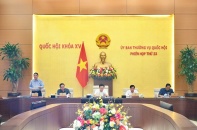 Không tán thành giảm thuế GTGT với ngân hàng, chứng khoán, bảo hiểm, bất động sản