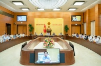 Ủy ban Thường vụ Quốc hội chuẩn bị xem xét hai luật về đường bộ