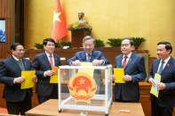 Kiện toàn nhân sự Chính phủ: Phê chuẩn bổ nhiệm bộ trưởng 4 bộ mới