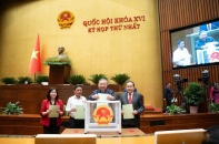 Chủ tịch Quốc hội Trần Thanh Mẫn ký ban hành 4 Nghị quyết của Quốc hội về nhân sự