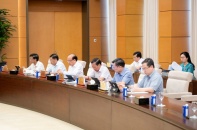 Cho ý kiến nhiều dự án luật trình Quốc hội tại Kỳ họp không thường lệ