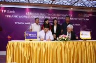 Ngân hàng nhắm vào khách chơi gofl