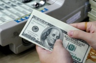 NHNN thổi còi về vượt trần lãi suất USD