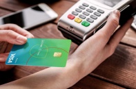 Ngân hàng rầm rộ bắt tay Fintech phát triển “tài chính nhúng”