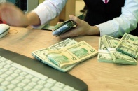 Giảm lãi suất vượt dự trữ bắt buộc bằng ngoại tệ về 0%